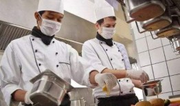 滨湖餐厅厨师爆料案件最新,揭开后厨黑幕，食品安全问题引关注