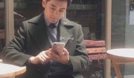 名人明星最新爆料,明星最新爆料，隐私界限再被挑战