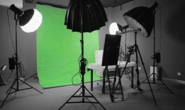 小女孩新角色爆料视频播放,新角色亮相！小女孩爆料视频引网友热议