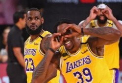 记者爆料湖人视频完整版