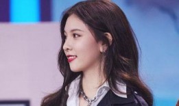 宋妍霏工作室最新爆料图片,时尚魅力尽显